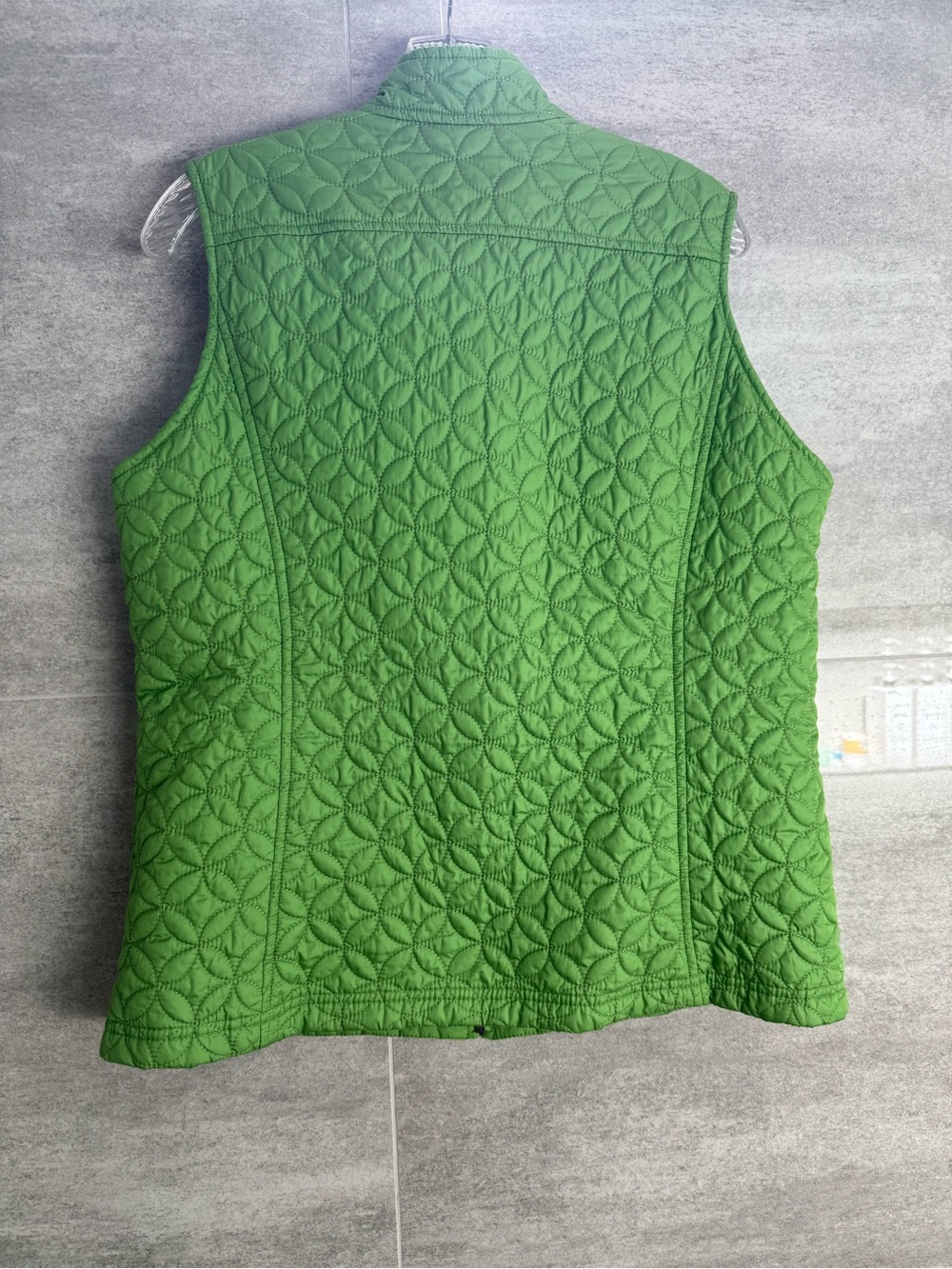 Eddie Bauer Quilted Green Vest - Stand Collar Zip - Picture 2 of 13